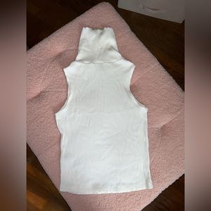 NA-KD White Turtleneck Size Small